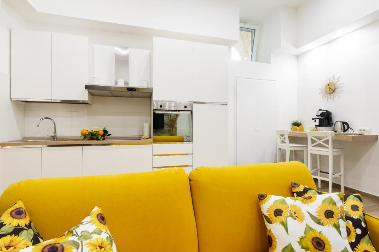 Mirasole House Villa มัสซาลูเบรนเซ ภายนอก รูปภาพ