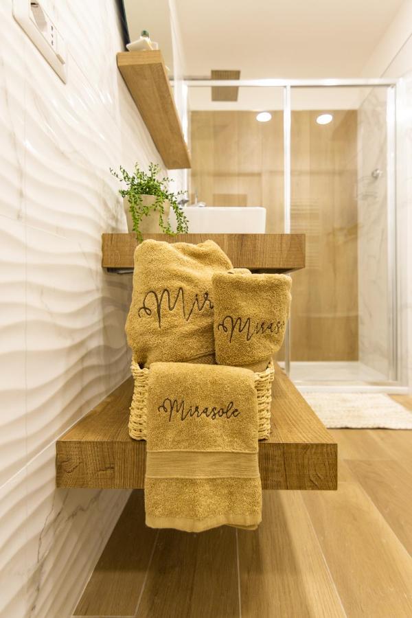 Mirasole House Villa มัสซาลูเบรนเซ ภายนอก รูปภาพ