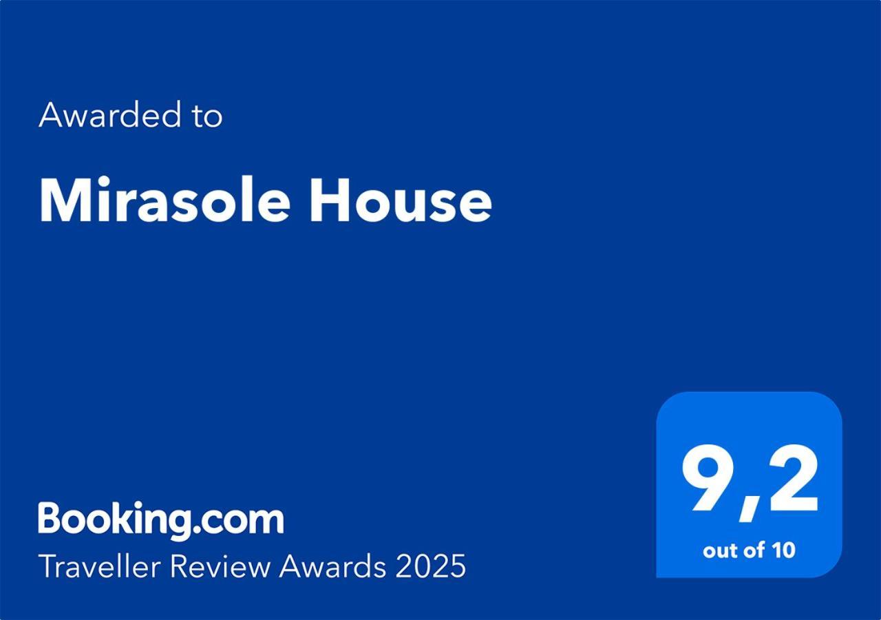 Mirasole House Villa มัสซาลูเบรนเซ ภายนอก รูปภาพ